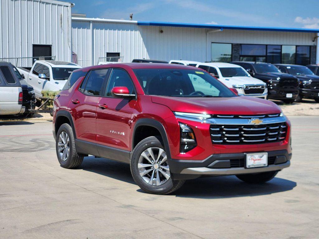 new 2026 Chevrolet Equinox car, priced at $31,040