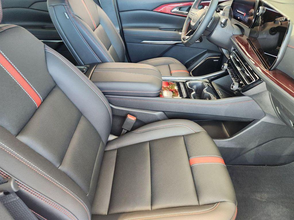 new 2026 Chevrolet Traverse car, priced at $58,290