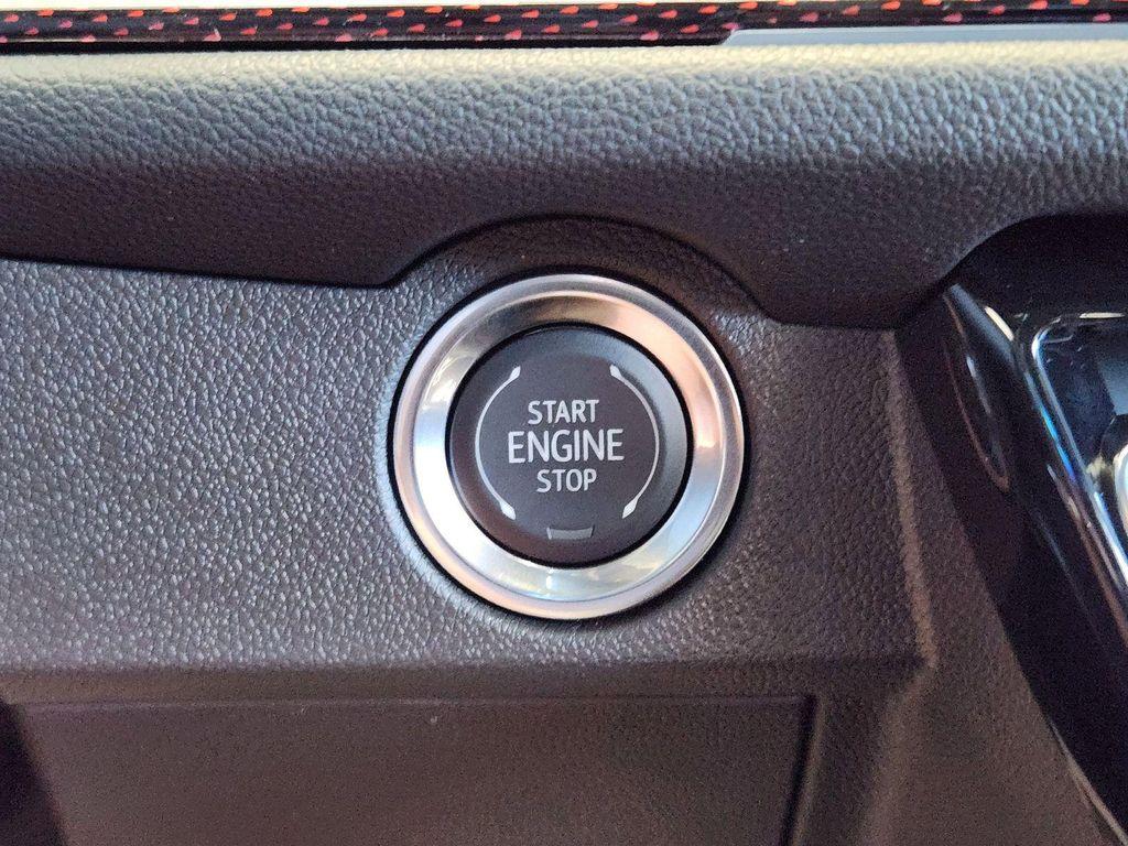 new 2026 Chevrolet Traverse car, priced at $58,290