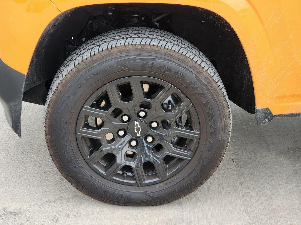 used 2026 Chevrolet Colorado car, priced at $31,215