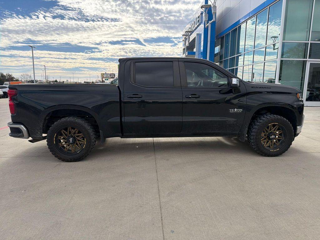 used 2022 Chevrolet Silverado 1500 car, priced at $31,850