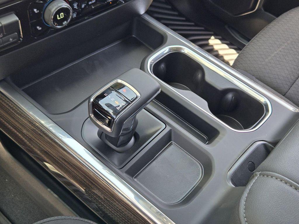 new 2025 Chevrolet Silverado 1500 car, priced at $47,925