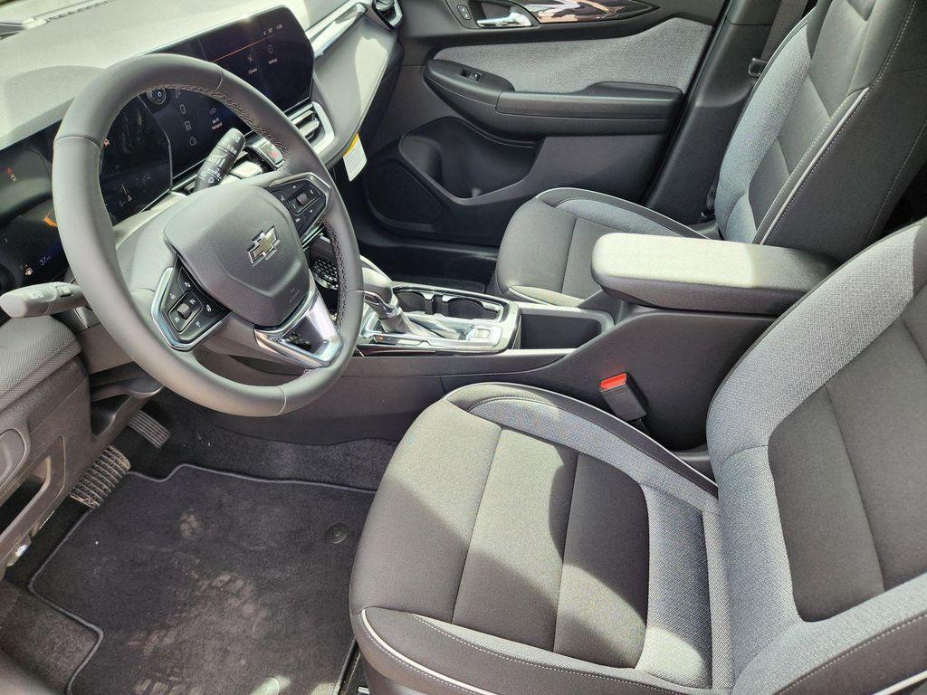 new 2026 Chevrolet TrailBlazer car, priced at $28,760