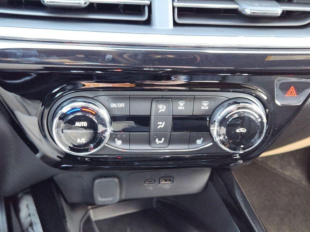 new 2026 Chevrolet Trax car, priced at $28,385