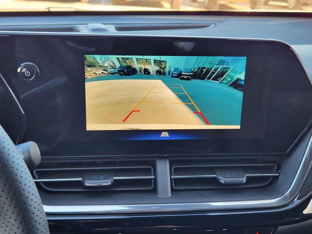 new 2026 Chevrolet Trax car, priced at $28,385