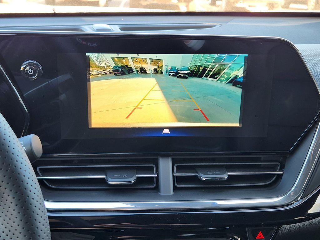 new 2026 Chevrolet Trax car, priced at $28,385