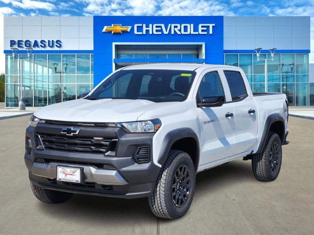 new 2026 Chevrolet Colorado car, priced at $42,445
