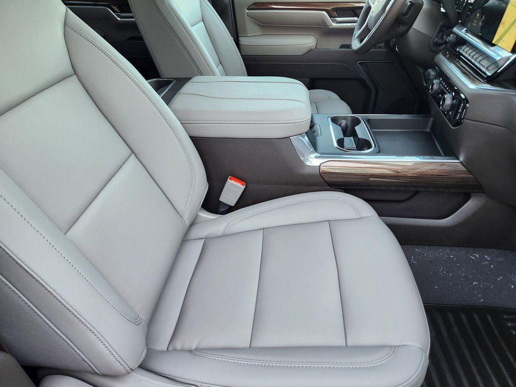 new 2026 Chevrolet Silverado 2500 car, priced at $73,822