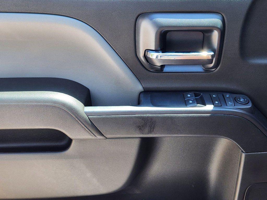 new 2024 Chevrolet Silverado 1500 car, priced at $49,667