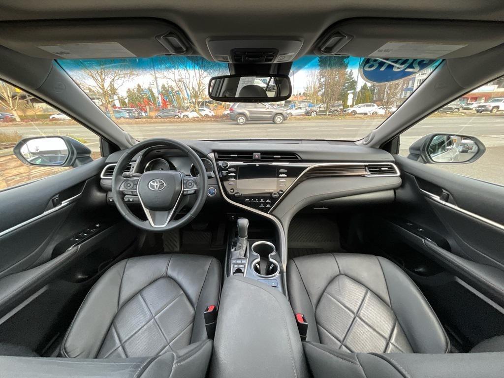 used 2018 Toyota Camry Hybrid car, priced at $20,880