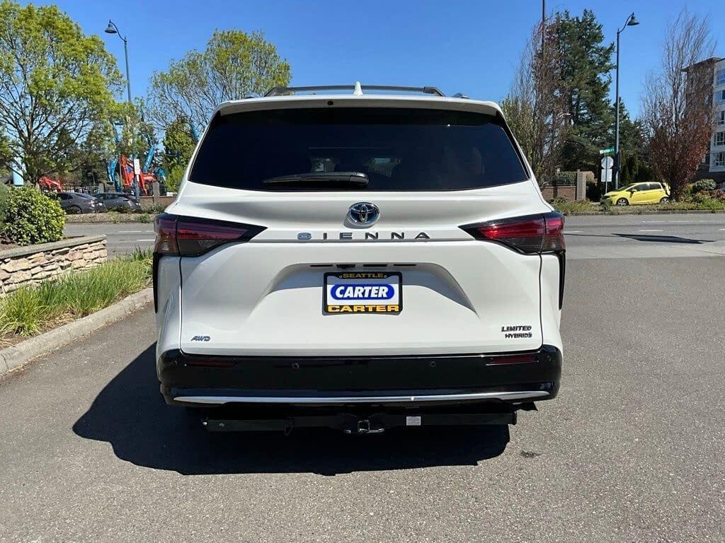 used 2021 Toyota Sienna car, priced at $45,880
