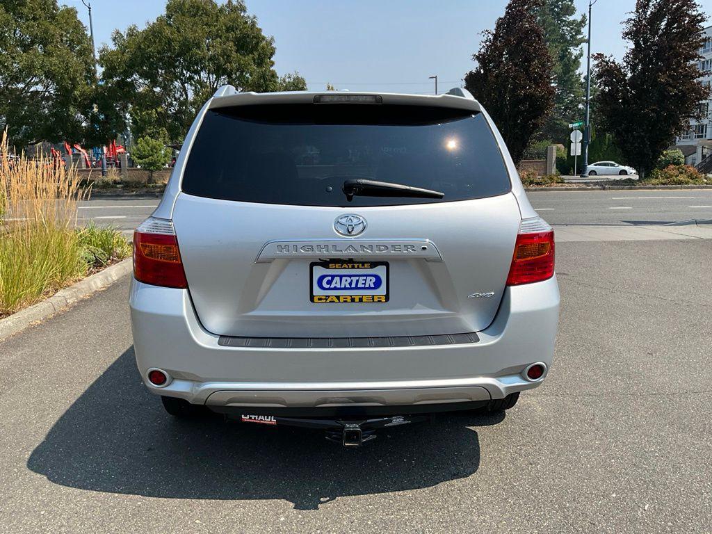 used 2010 Toyota Highlander car, priced at $16,980