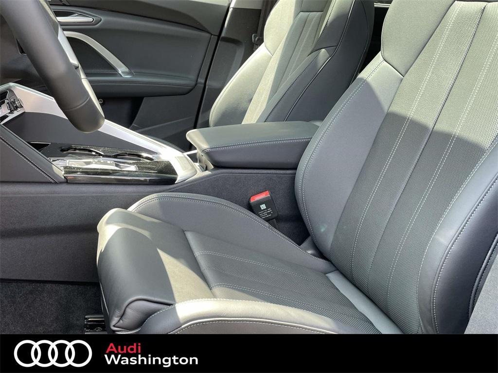 new 2025 Audi Q5 car, priced at $62,040