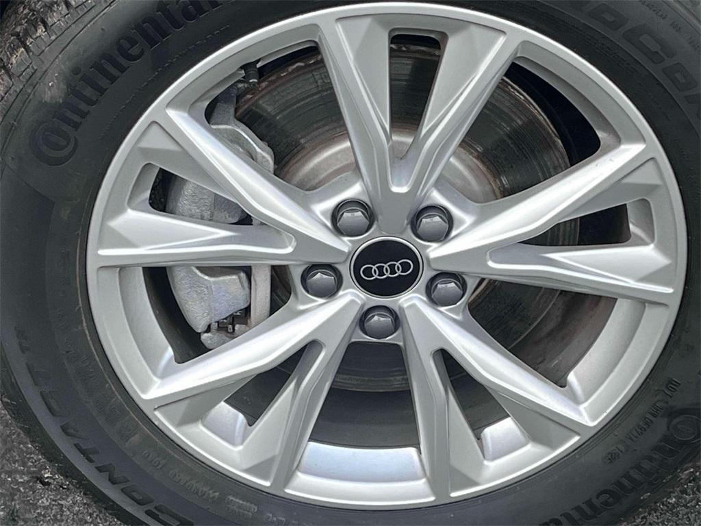 used 2025 Audi Q3 car, priced at $30,998