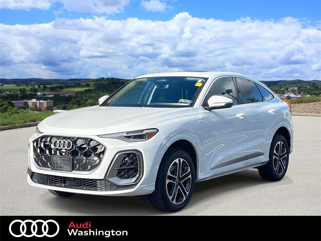 new 2025 Audi Q5 car, priced at $61,415