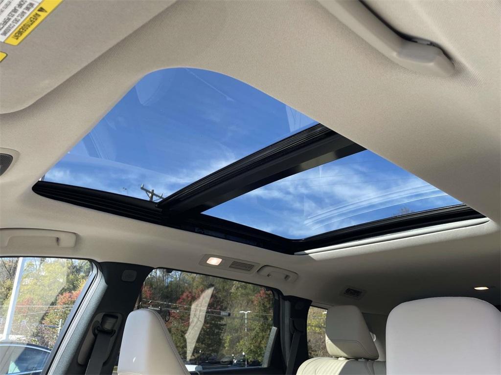 used 2024 INFINITI QX60 car, priced at $39,998