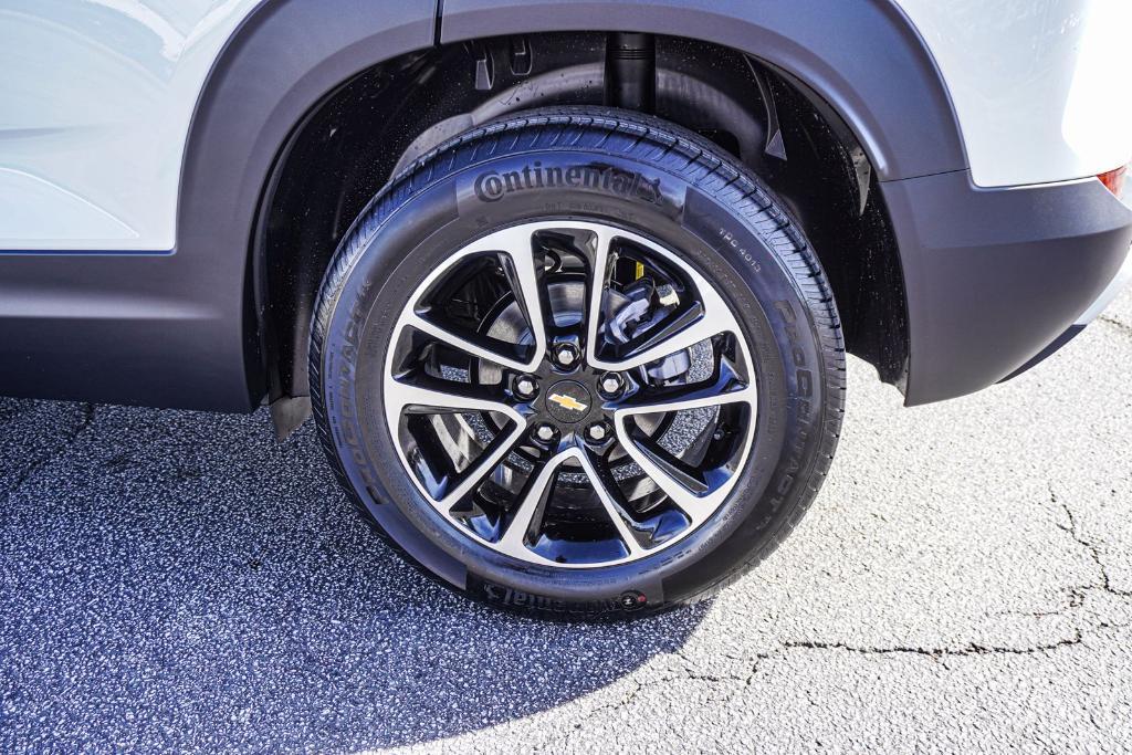 new 2026 Chevrolet TrailBlazer car, priced at $28,659