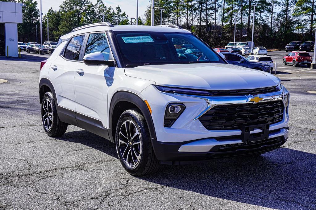 new 2026 Chevrolet TrailBlazer car, priced at $28,659