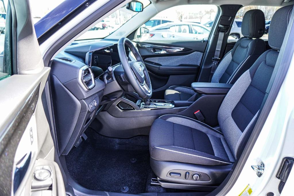 new 2026 Chevrolet TrailBlazer car, priced at $28,659