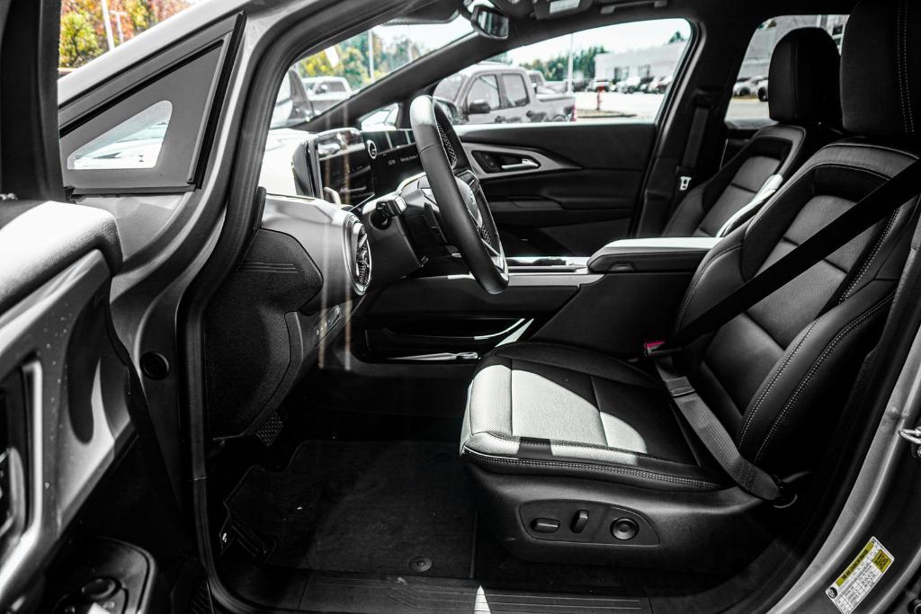 new 2026 Chevrolet Equinox EV car, priced at $32,600