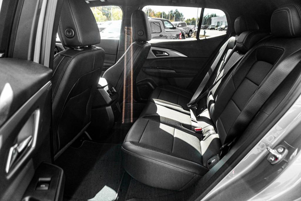 new 2026 Chevrolet Equinox EV car, priced at $32,600