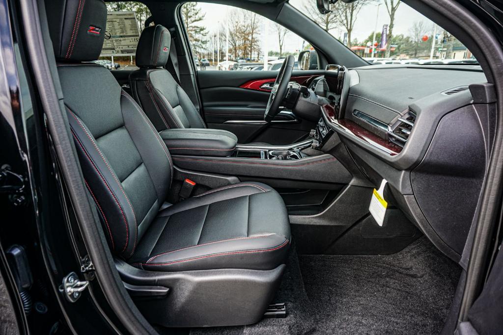 new 2026 Chevrolet Traverse car, priced at $52,390