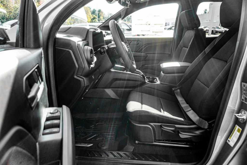 new 2026 Chevrolet Colorado car, priced at $41,053