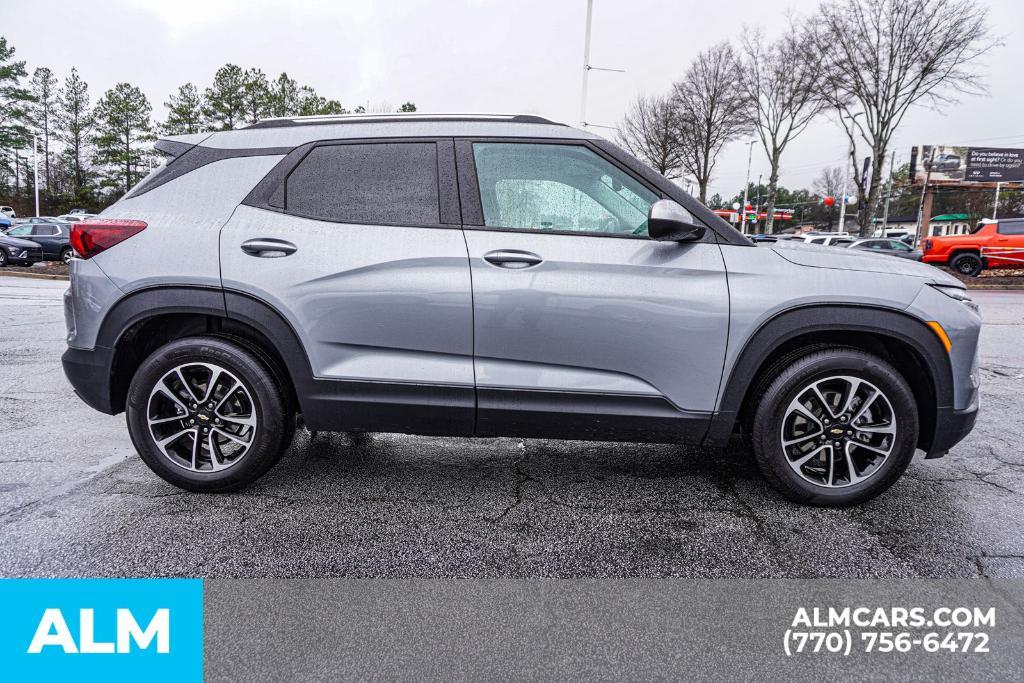 used 2025 Chevrolet TrailBlazer car, priced at $20,420