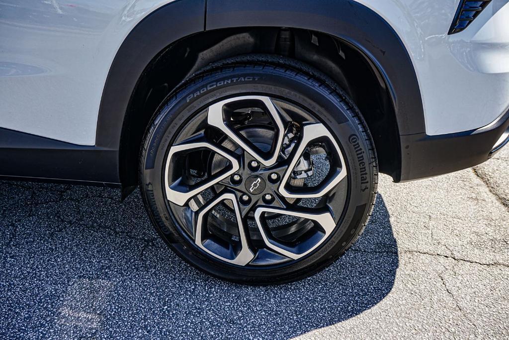 new 2026 Chevrolet Trax car, priced at $26,490