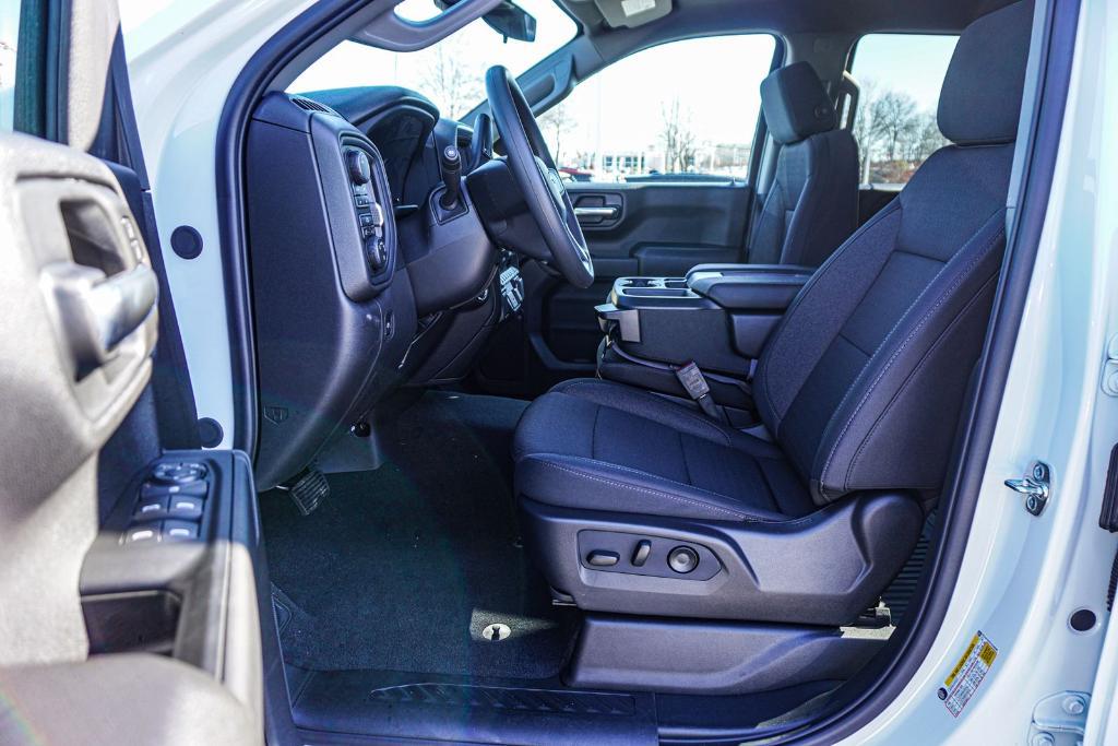 new 2026 Chevrolet Silverado 1500 car, priced at $50,712