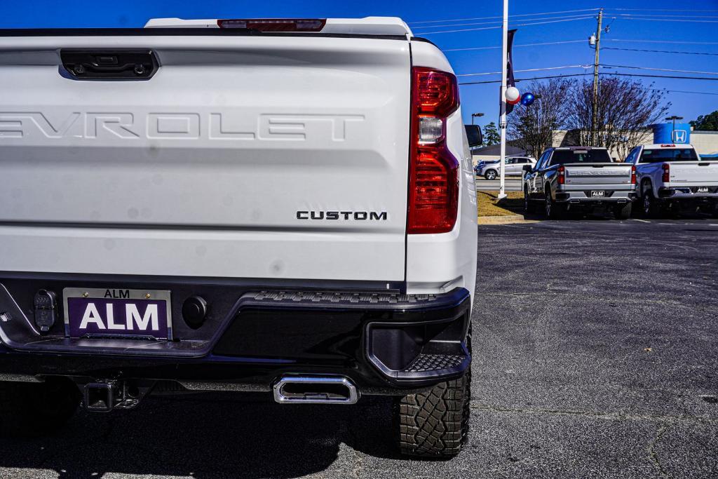 new 2026 Chevrolet Silverado 1500 car, priced at $50,712