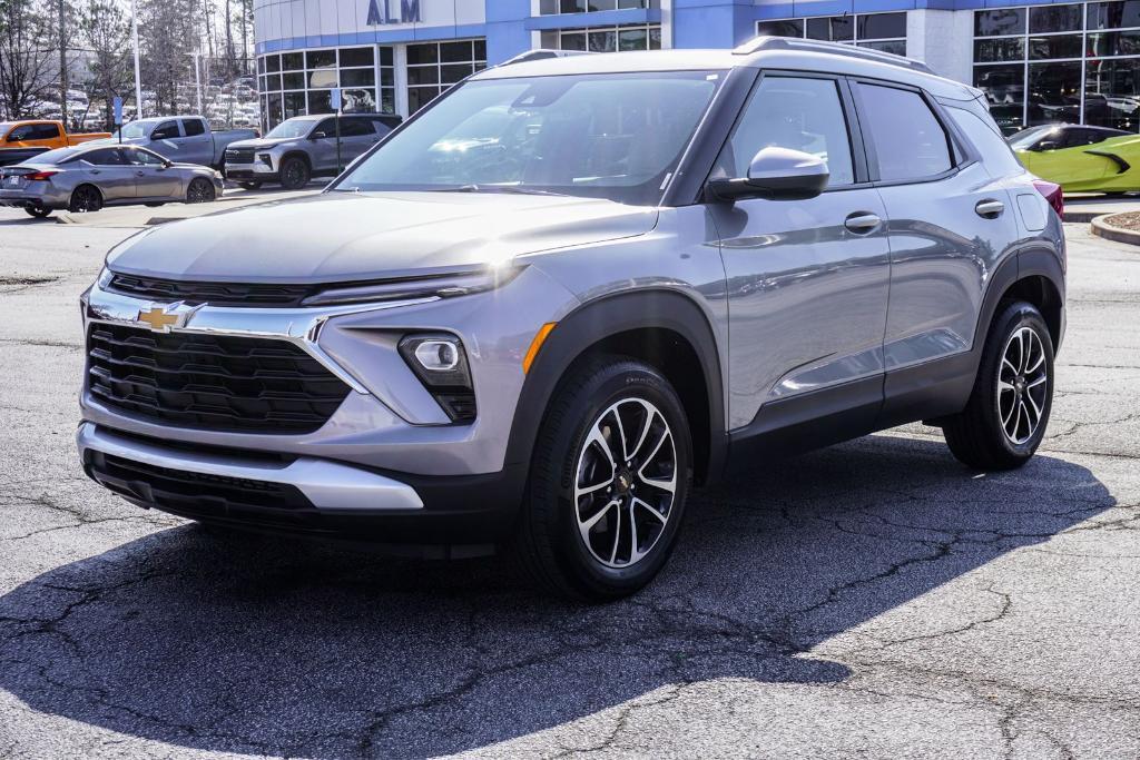 new 2025 Chevrolet TrailBlazer car, priced at $25,580