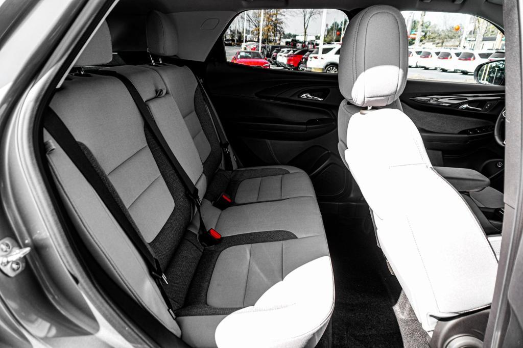 new 2025 Chevrolet TrailBlazer car, priced at $25,580