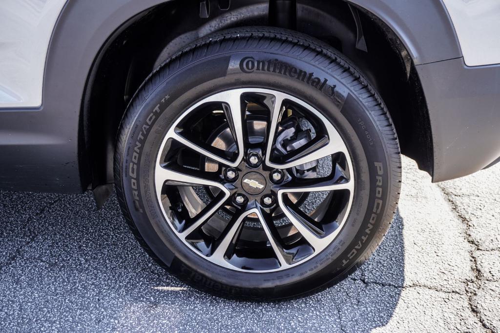 new 2025 Chevrolet TrailBlazer car, priced at $25,580