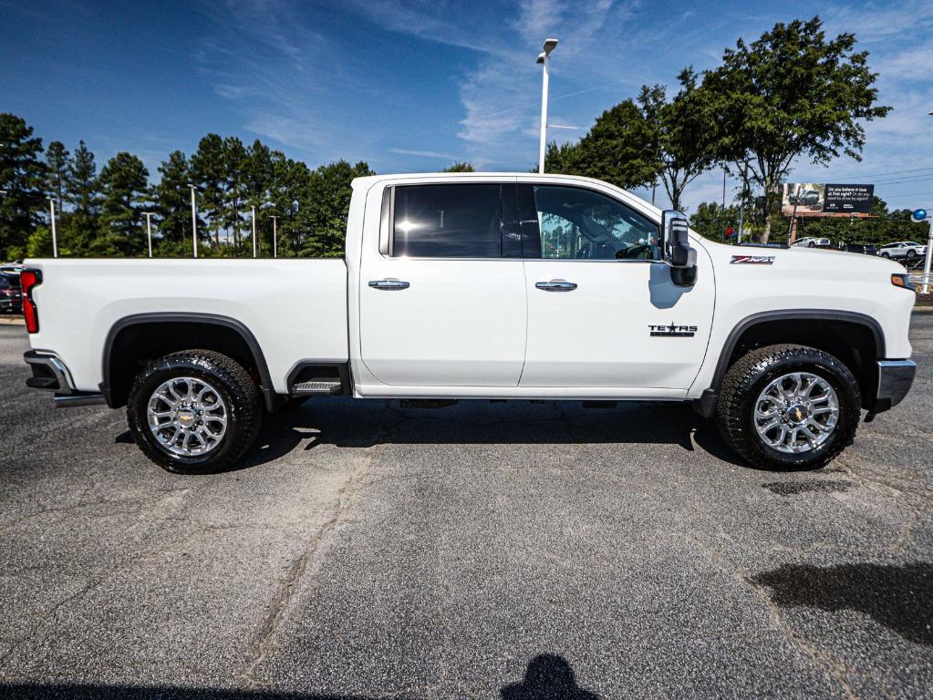 new 2025 Chevrolet Silverado 2500 car, priced at $72,215