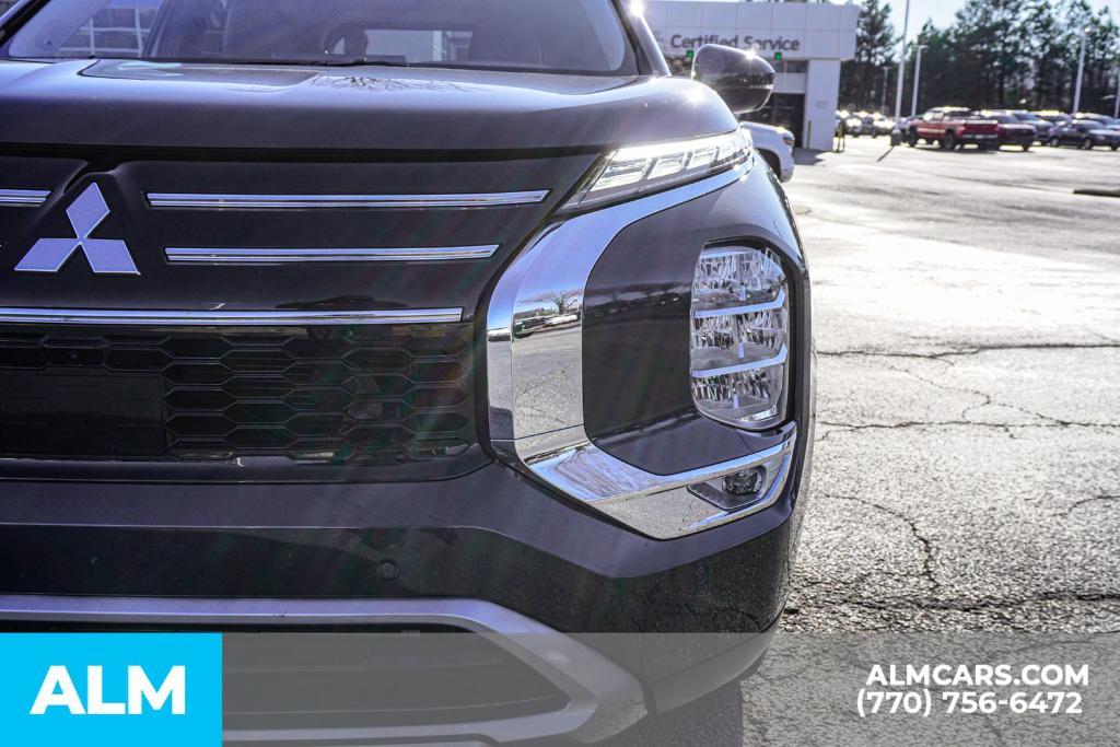 used 2025 Mitsubishi Outlander car, priced at $24,920