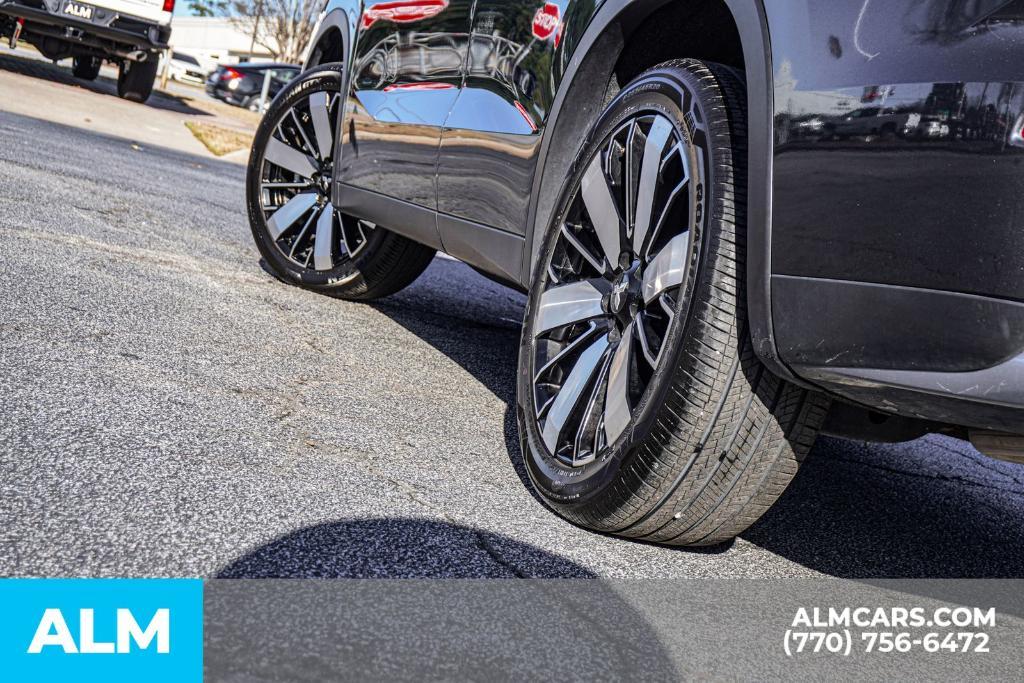 used 2025 Mitsubishi Outlander car, priced at $24,920