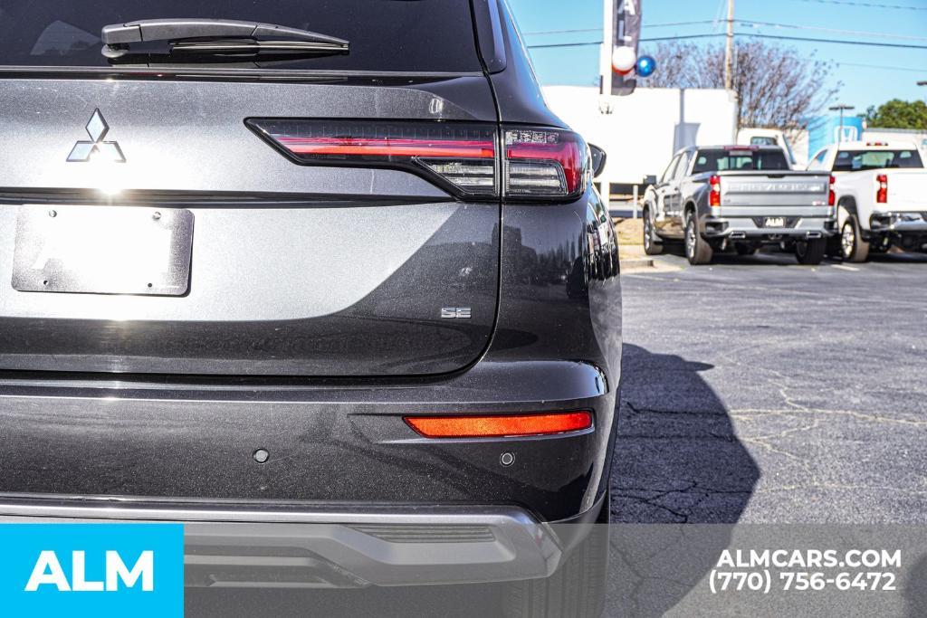used 2025 Mitsubishi Outlander car, priced at $24,920