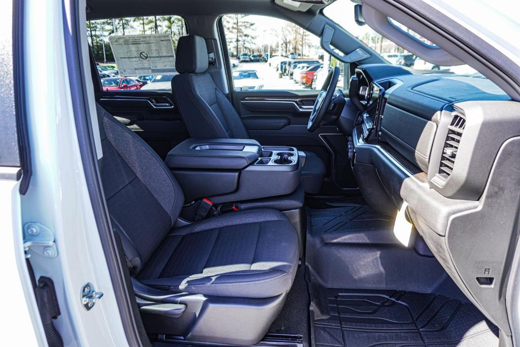 new 2025 Chevrolet Silverado 2500 car, priced at $56,885