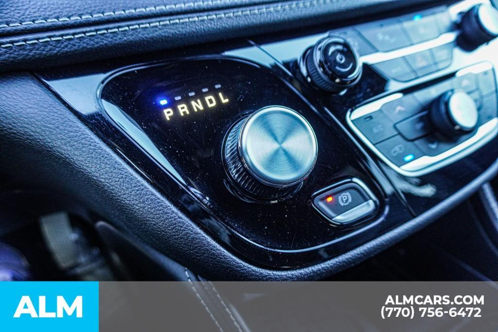 used 2025 Chrysler Pacifica car, priced at $32,920