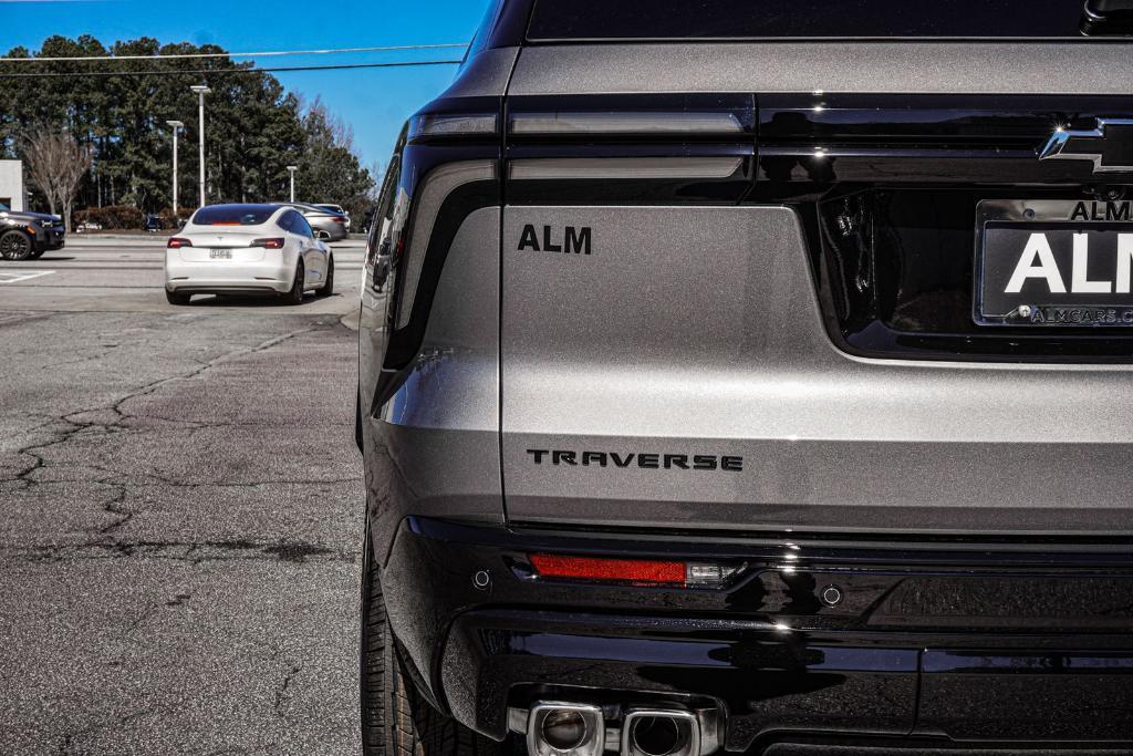 new 2026 Chevrolet Traverse car, priced at $56,163