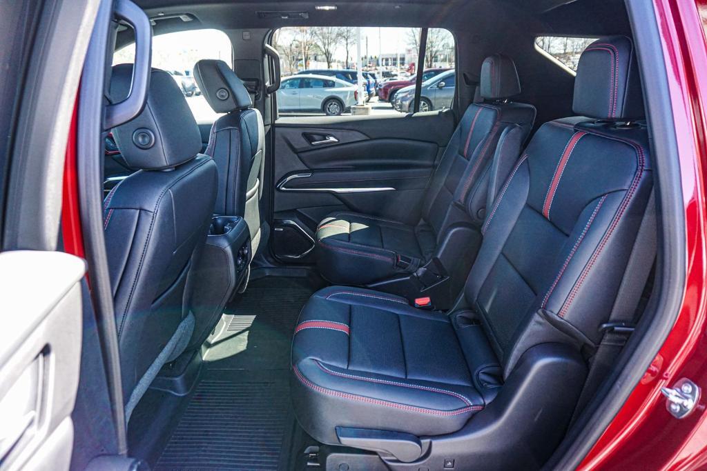 new 2026 Chevrolet Traverse car, priced at $57,959