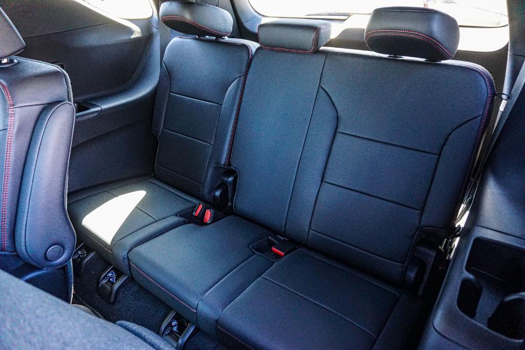 new 2026 Chevrolet Traverse car, priced at $57,959