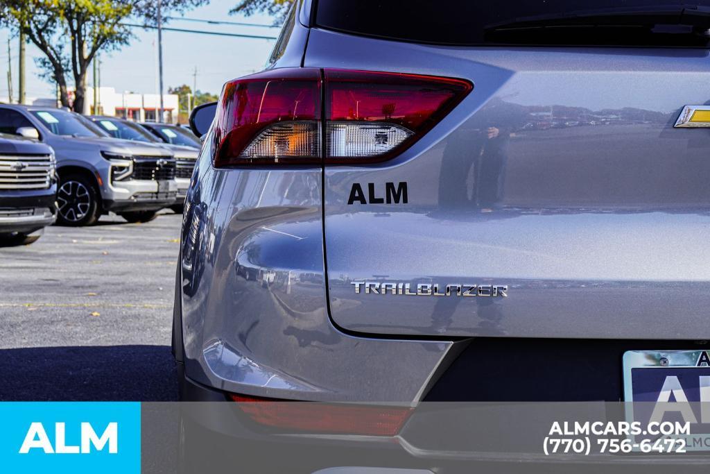 used 2025 Chevrolet TrailBlazer car, priced at $18,420