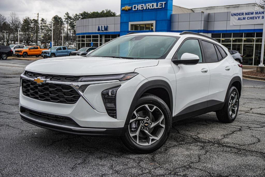 new 2025 Chevrolet Trax car, priced at $23,250