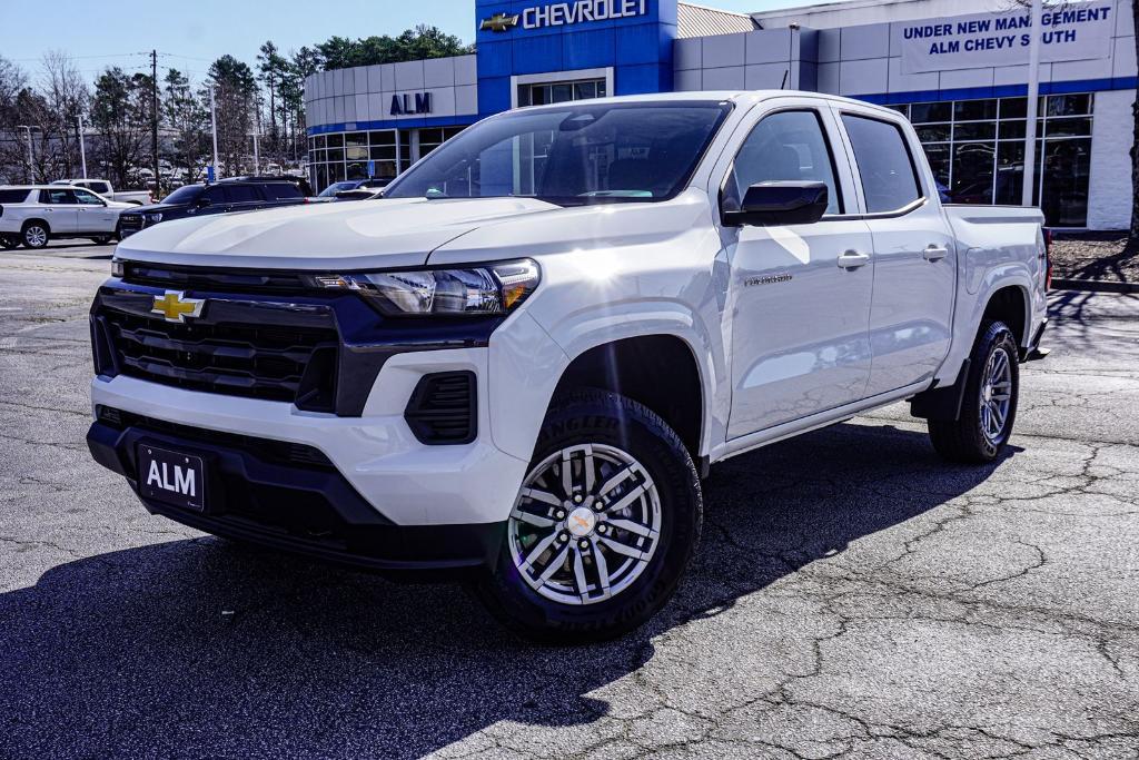 new 2025 Chevrolet Colorado car, priced at $36,865
