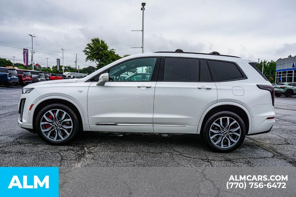 used 2023 Cadillac XT6 car, priced at $43,164