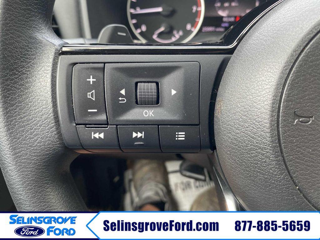 used 2022 Nissan Rogue car, priced at $23,134