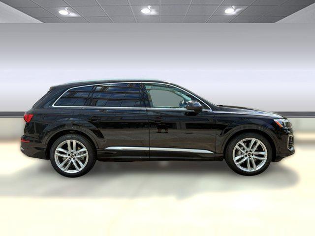 new 2025 Audi Q7 car, priced at $68,899