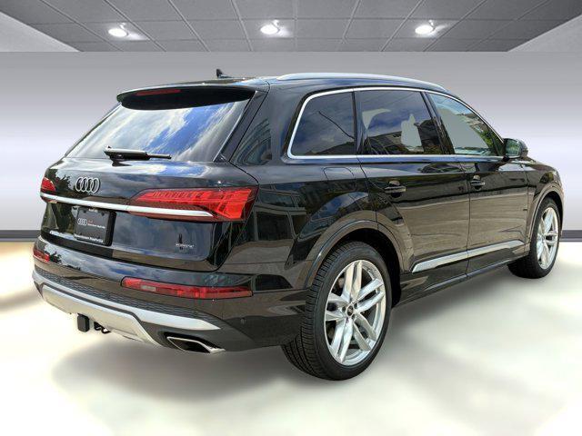 new 2025 Audi Q7 car, priced at $71,219